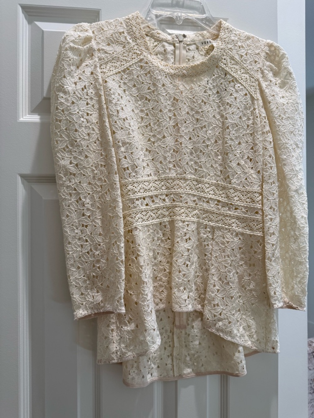 Veronica Beard Cream Lace Long-Sleeve Blouse